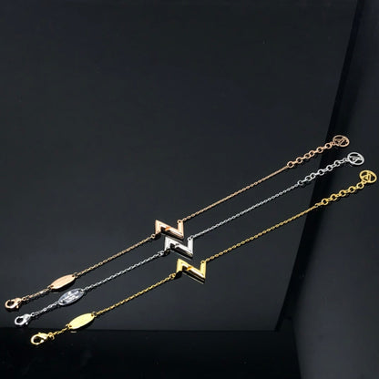 [⭐Reverie Jewels]VOLT LV LOGO BRACELET