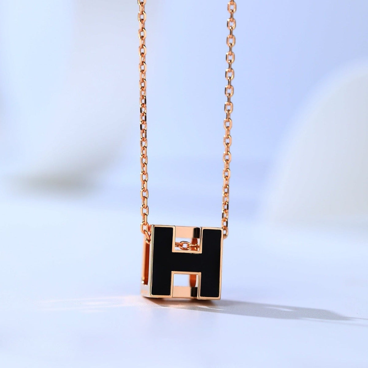 [⭐Reverie Jewels]H CAGE PINK GOLD NECKLACE