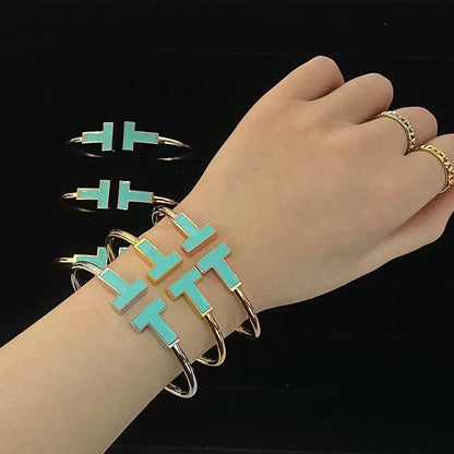 [Reverie Jewels]T WIDE TURQUOISE OPEN BRACELET