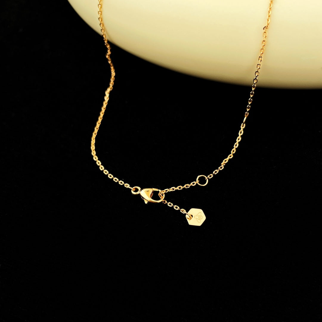 [⭐Reverie Jewels]BEE MINI PEDANT DIAMOND NECKLACE