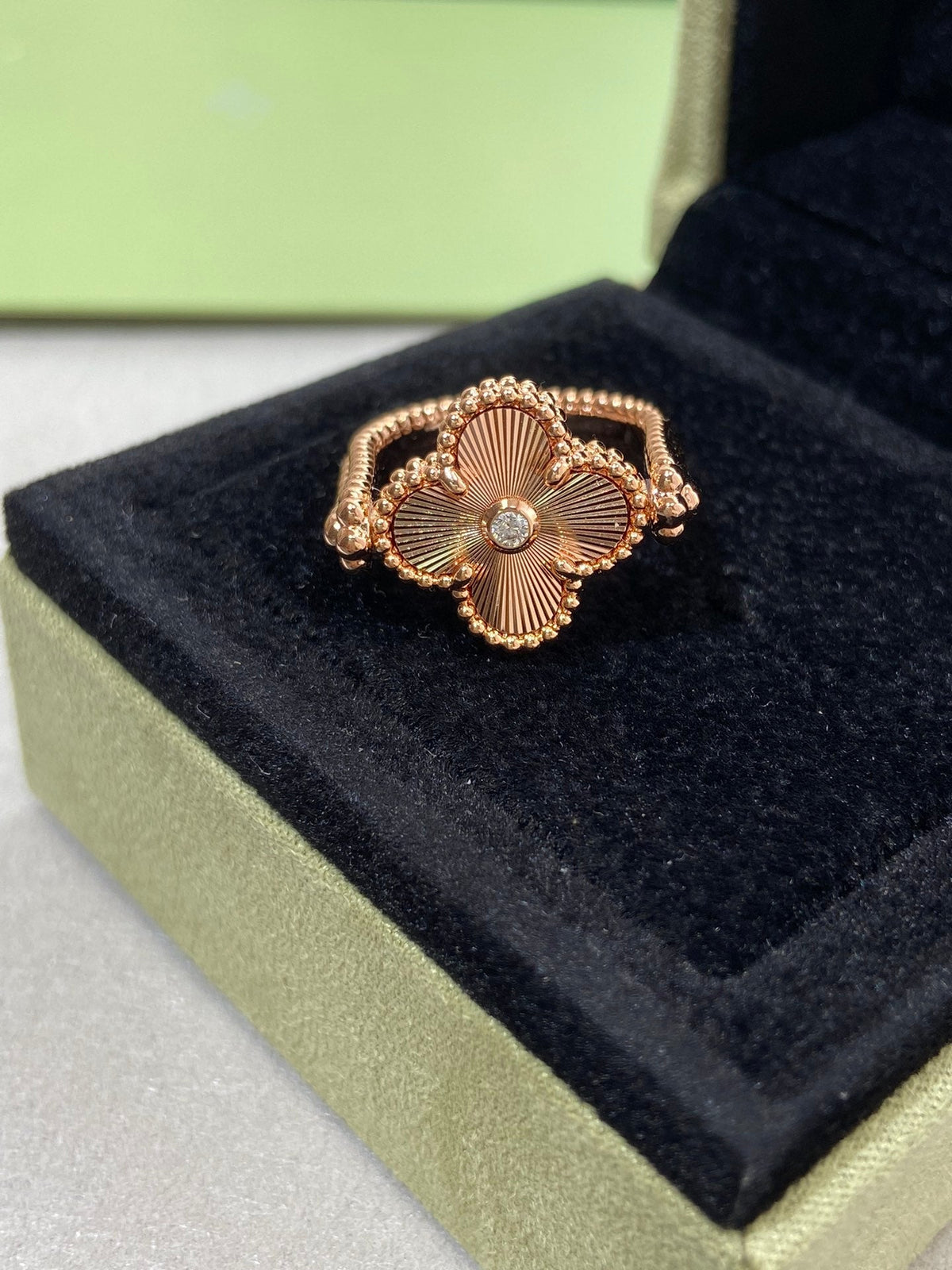 [⭐Reverie Jewels]CLOVER RIVERSIBLE ROSE GOLD RING