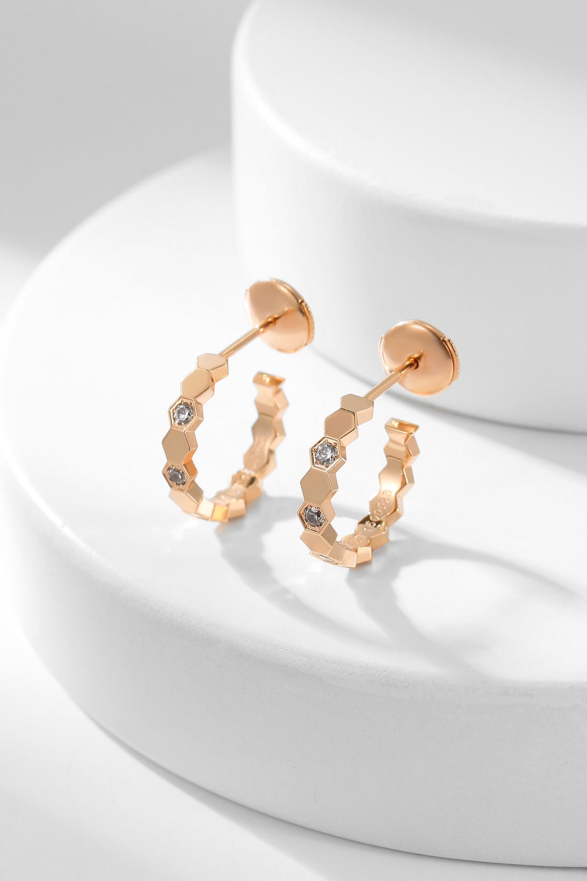 [⭐Reverie Jewels]BEE LOVE DIAMOND HOOP EARRINGS