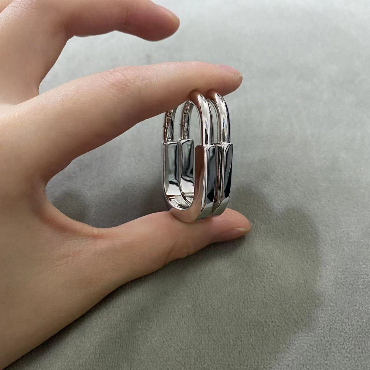 [Reverie Jewels]LOCK MEDIUM EARRINGS