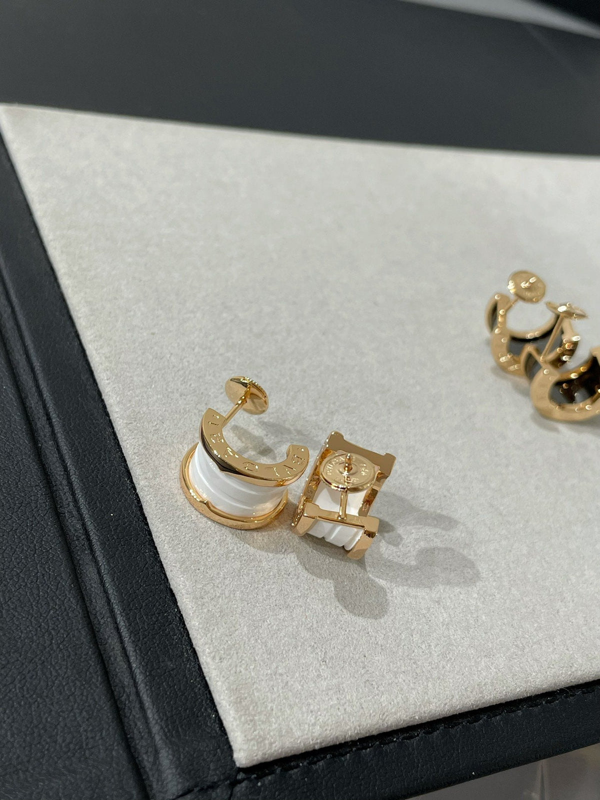 [⭐Reverie Jewels]ZERO 1 PINK GOLD CERAMIC EARRINGS