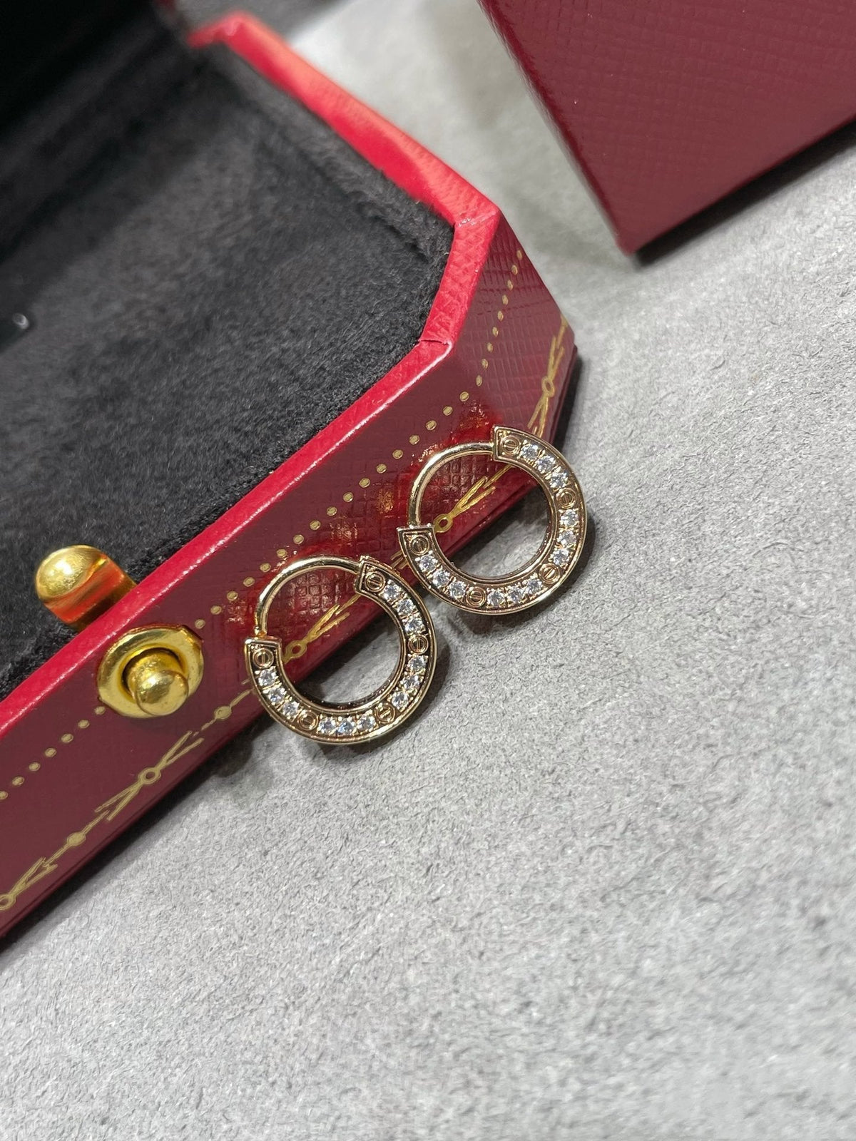 [⭐Reverie Jewels]LOVE DIAMOND EARRINGS