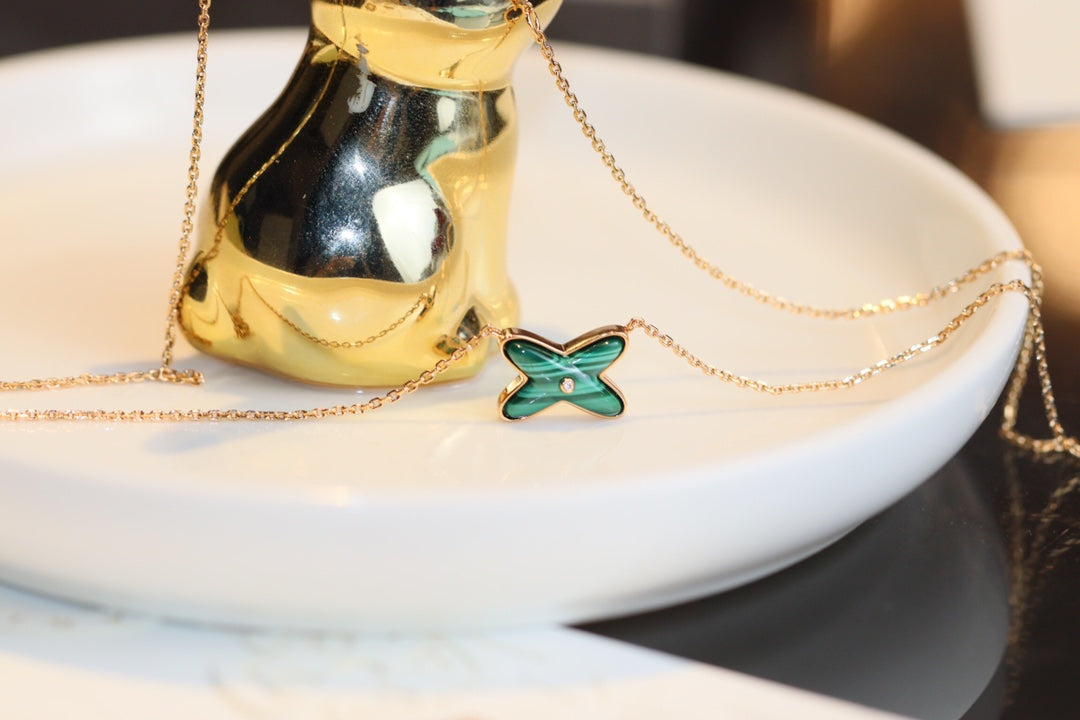[⭐Reverie Jewels]JEUX MALACHITE 1 DIAMOND PINK GOLD NECKLACE