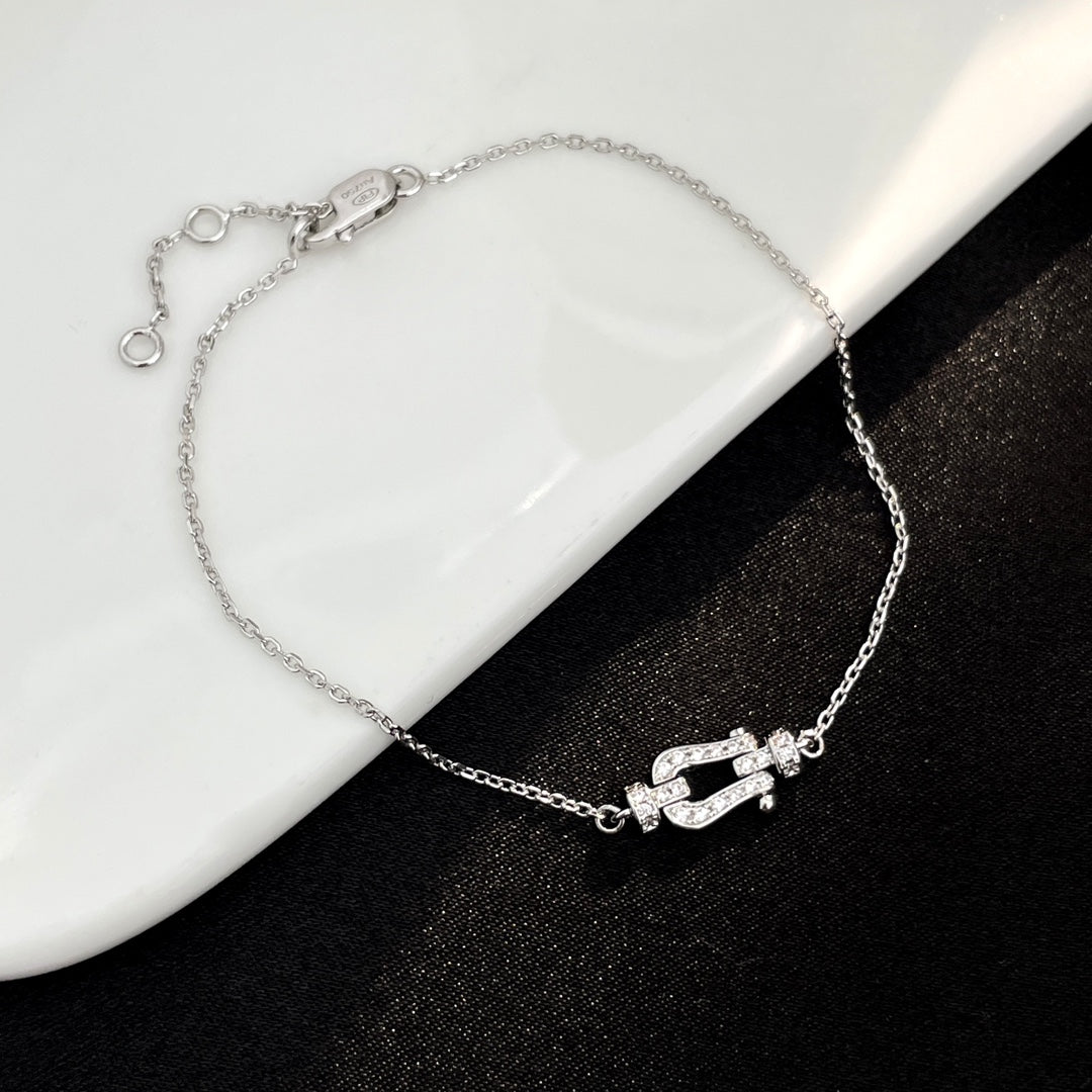 [⭐Reverie Jewels]FORCE 10 FULL DIAMOND BUCKLE CHAIN LINK MINI MODEL