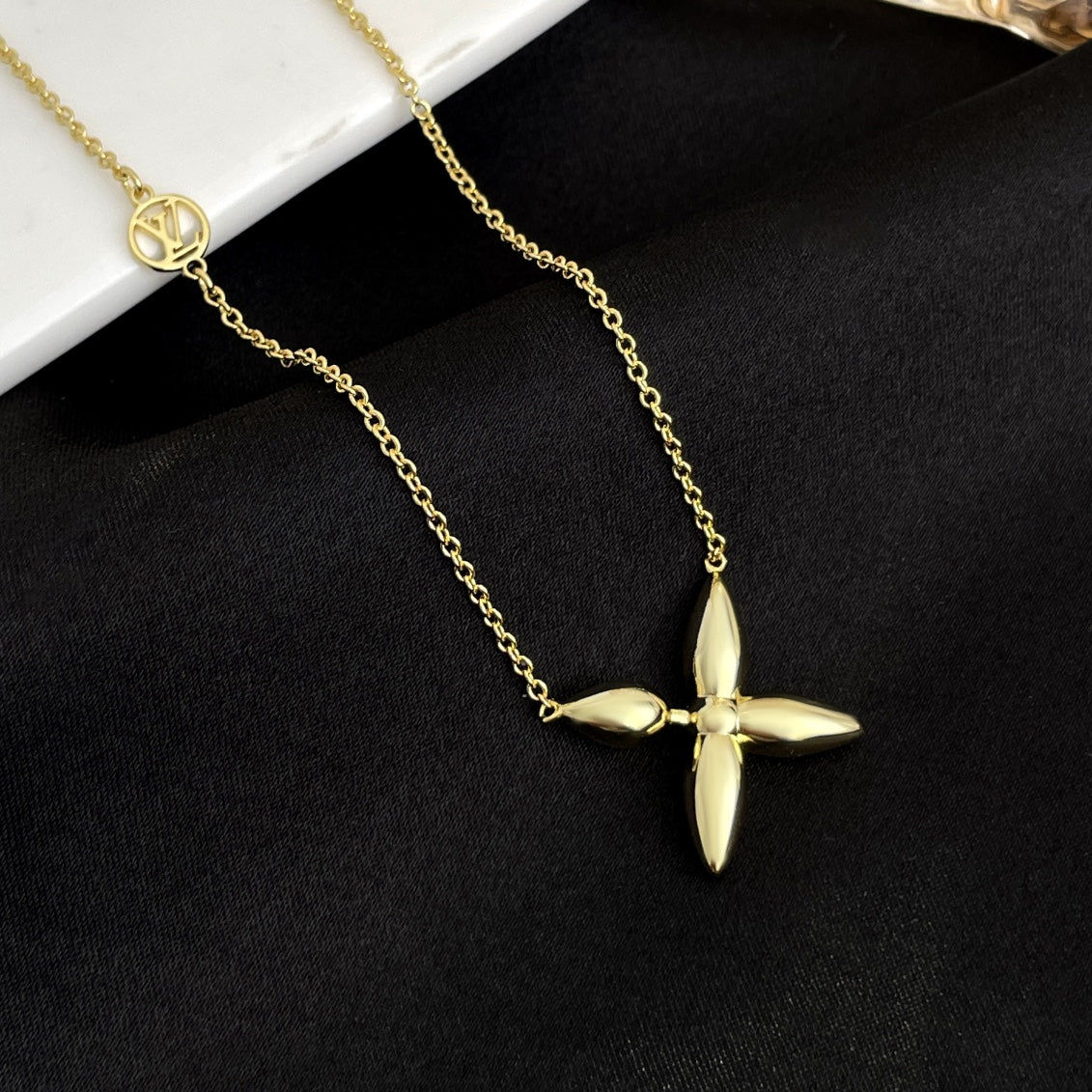 [⭐Reverie Jewels]LOUISETTE GOLD NECKLACE
