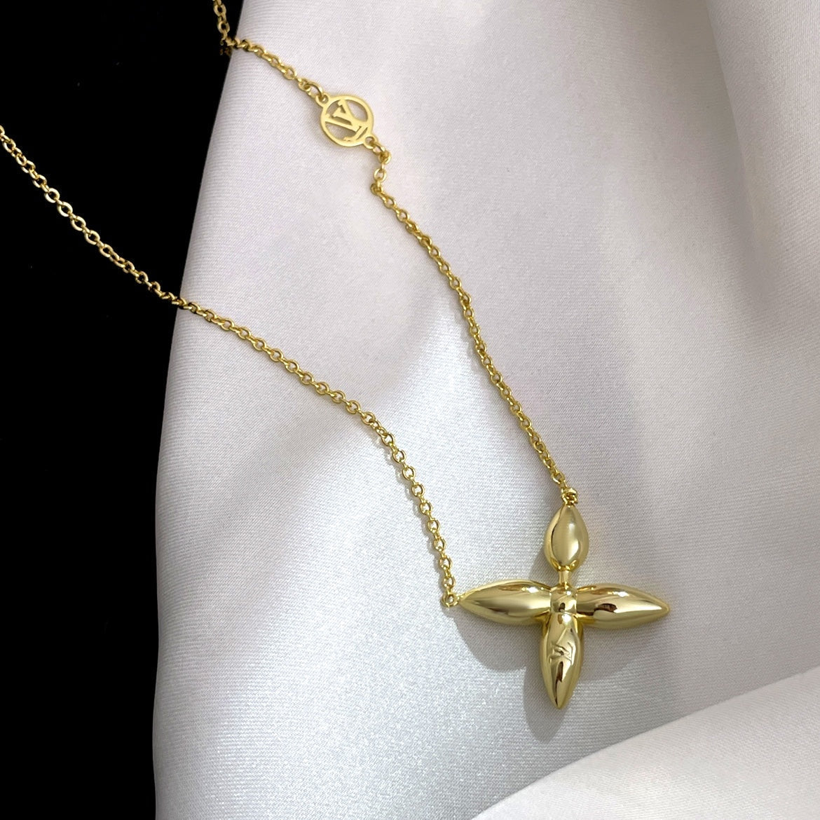 [⭐Reverie Jewels]LOUISETTE GOLD NECKLACE