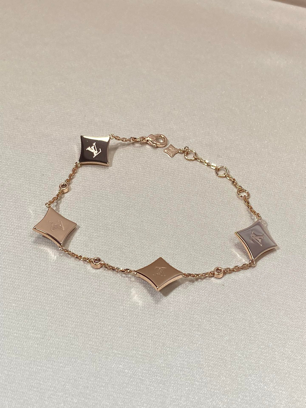 [⭐Reverie Jewels]STAR 4 MOTIF MOP DIAMOND PINK GOLD BRACELET