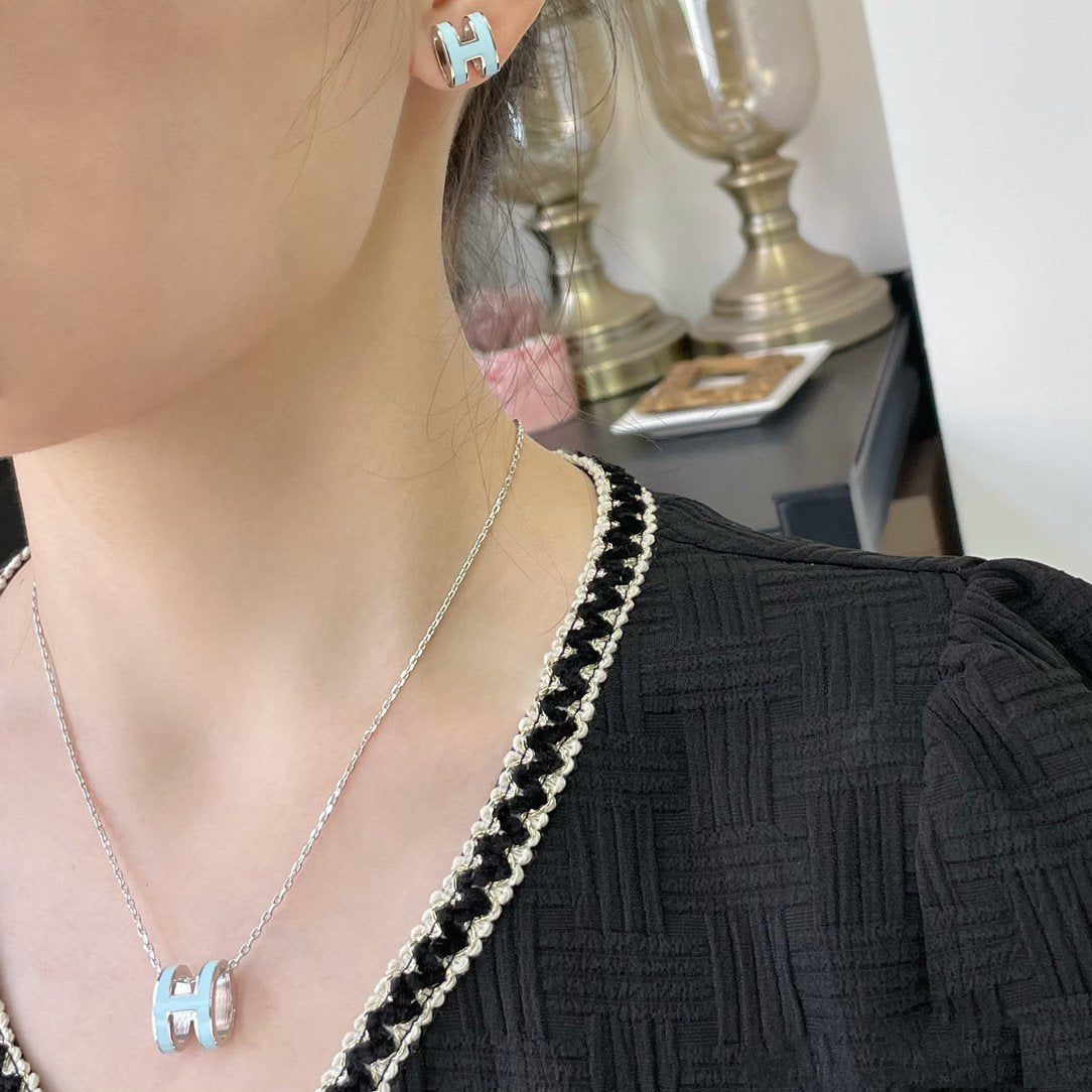 [⭐Reverie Jewels]POP H SKY BLUE NECKLACE