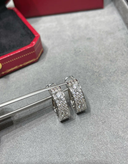 [⭐Reverie Jewels]LOVE 5.5MM DIAMOND PAVED EARRINGS