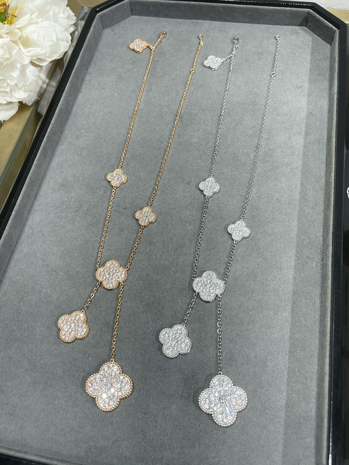 [⭐Reverie Jewels]CLOVER 6 MOTIF DIAMOND PAVED NECKLACE