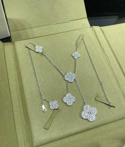 [⭐Reverie Jewels]CLOVER 6 MOTIF DIAMOND PAVED NECKLACE