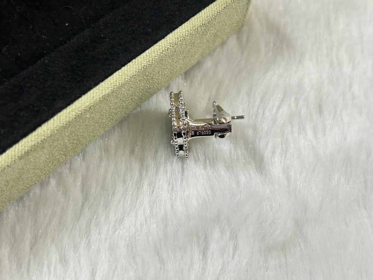 [⭐Reverie Jewels]CLOVER PIETERSITE MEDIUM STUD EARRINGS
