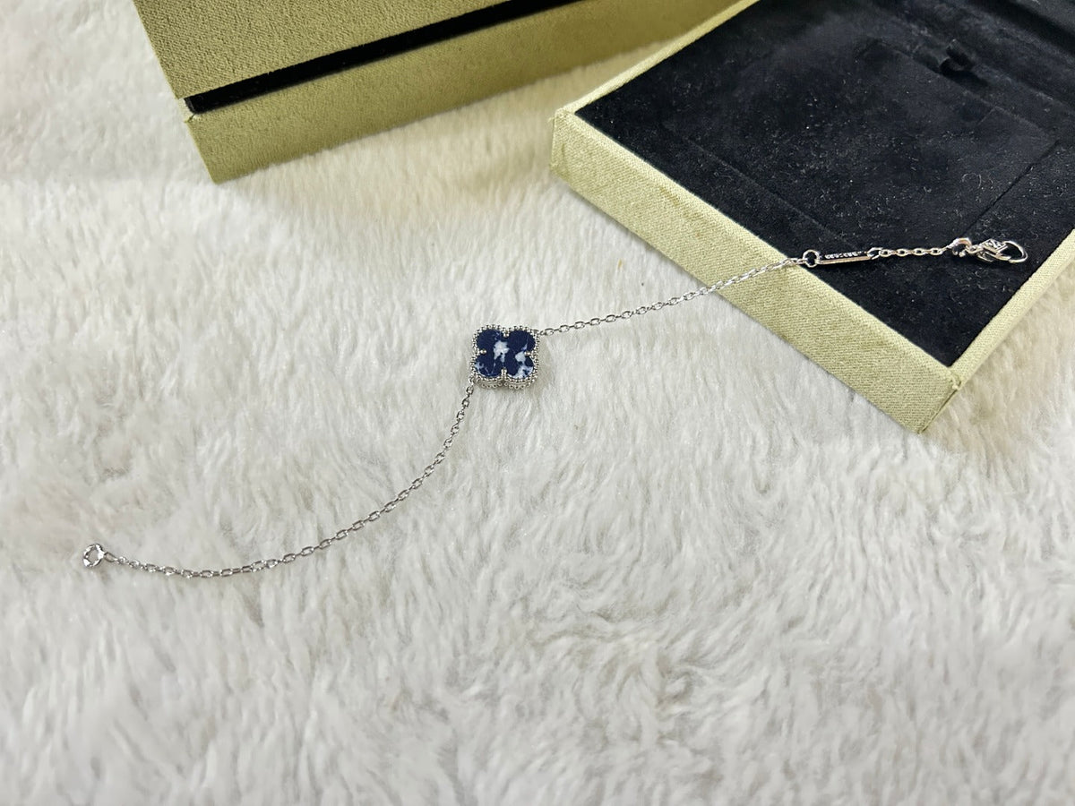 [⭐Reverie Jewels]CLOVER 1 MOTIF PIETERSITE BRACELET