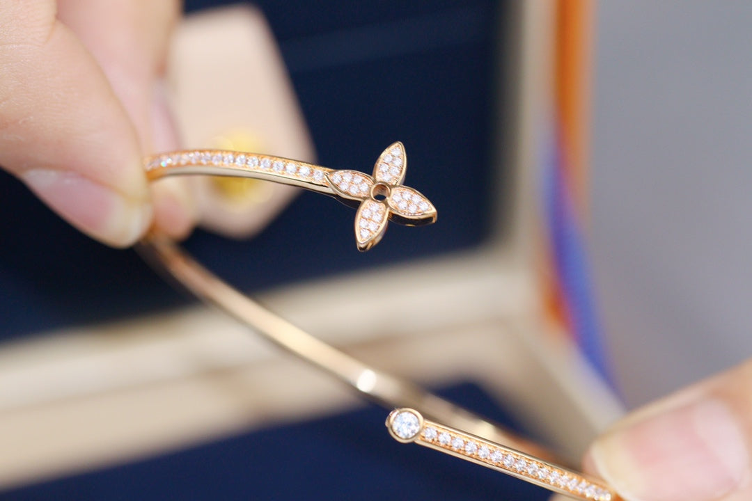 [⭐Reverie Jewels]IDYLLE PINK GOLD OPEN BRACELET DIAMOND PAVED