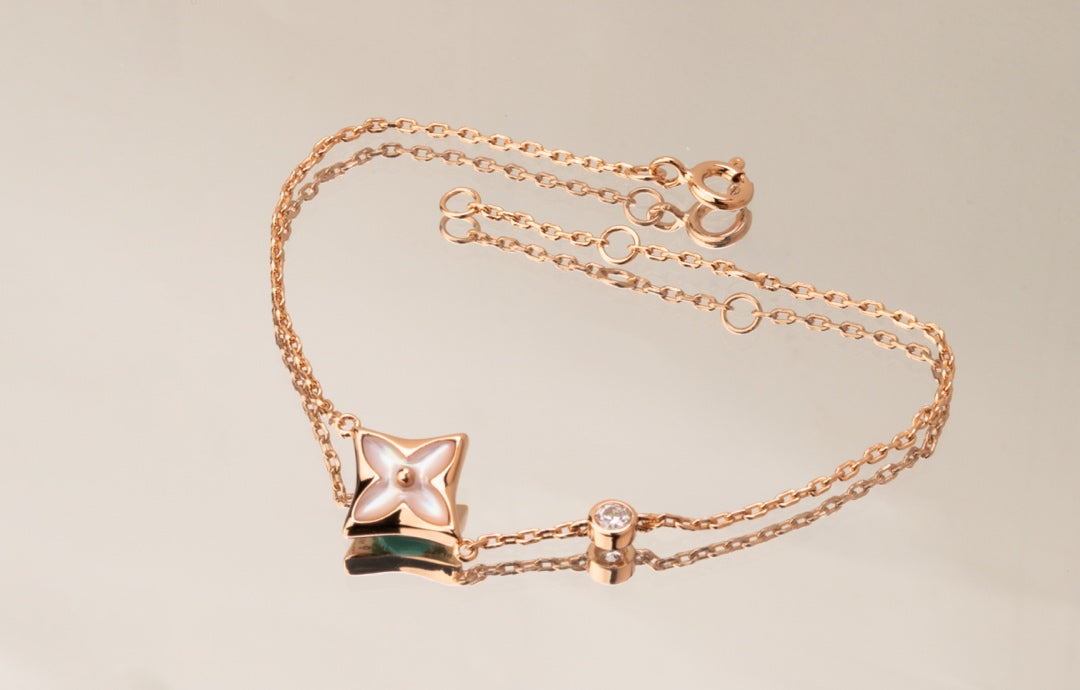 [⭐Reverie Jewels]STAR PINK MOP 1 DIAMOND PINK GOLD NECKLACE