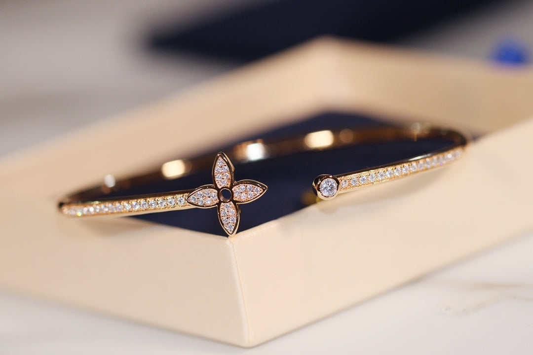 [⭐Reverie Jewels]IDYLLE GOLD OPEN BRACELET DIAMOND PAVED