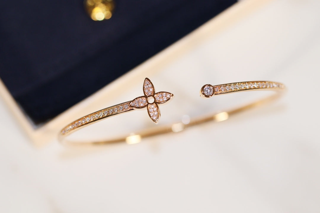 [⭐Reverie Jewels]IDYLLE GOLD OPEN BRACELET DIAMOND PAVED