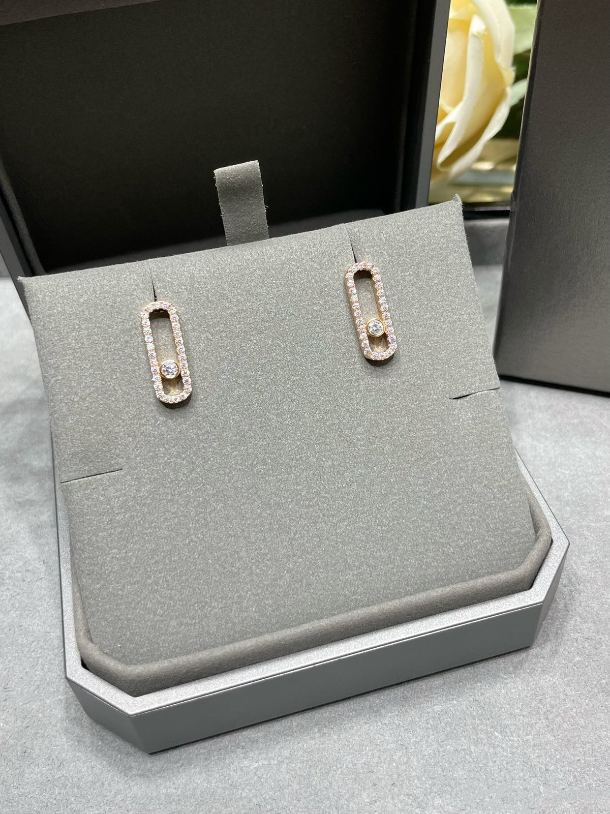 [⭐Reverie Jewels]MOVE UNO STUD DIAMOND PAVED EARRINGS