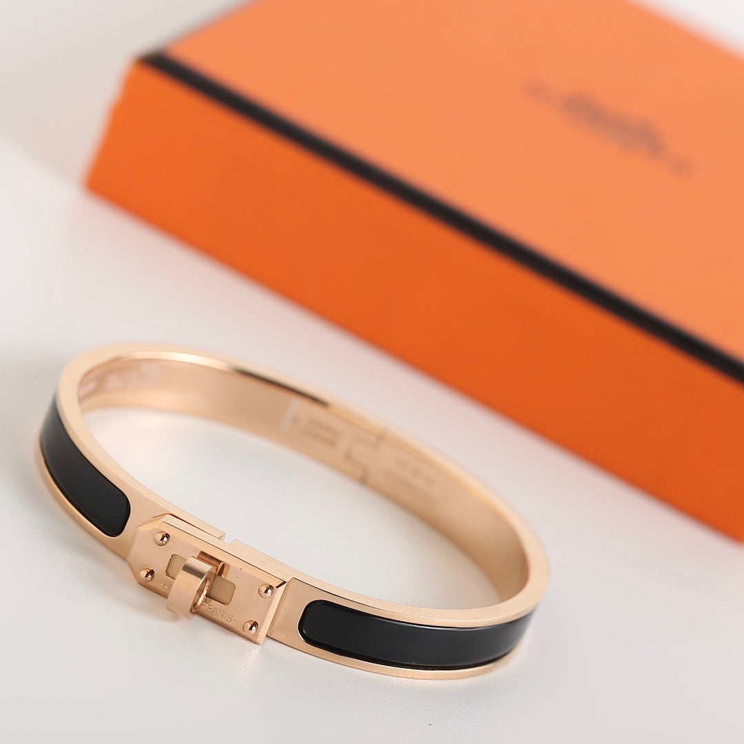 [⭐Reverie Jewels]HM KELLY BLACK BRACELET