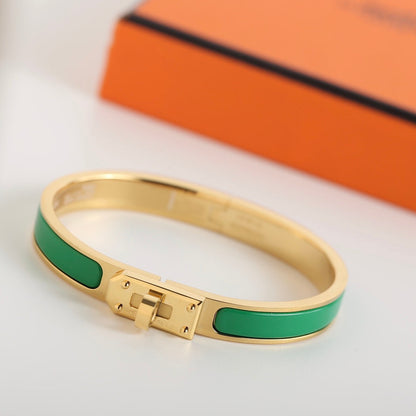 [⭐Reverie Jewels]HM KELLY GREEN BRACELET