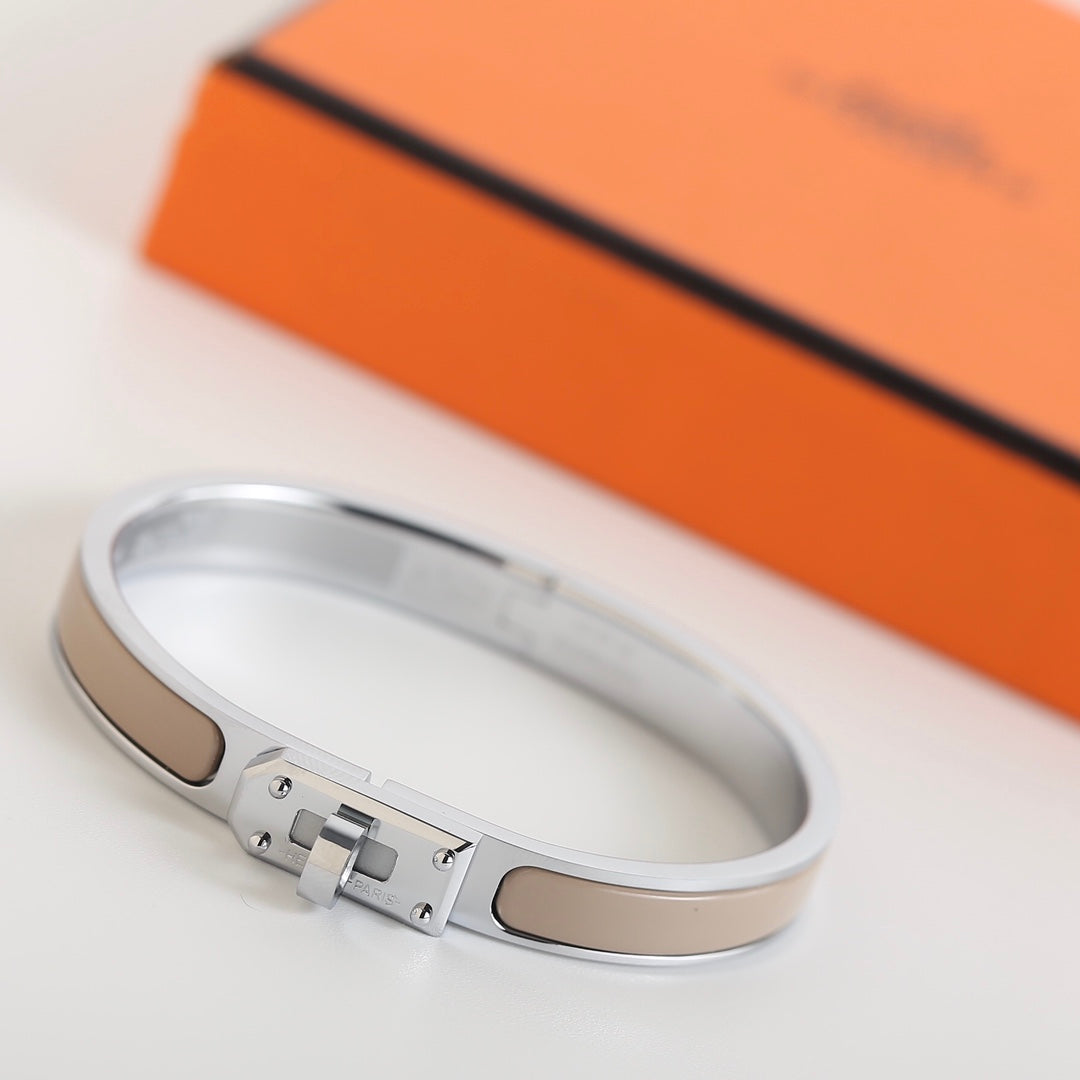 [⭐Reverie Jewels]HM KELLY GREY BRACELET