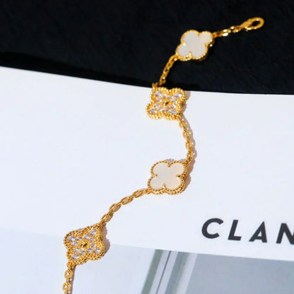 [⭐Reverie Jewels]CLOVER WHITE PEARL MOP 5 MOTIF BRACELET COLLECTION