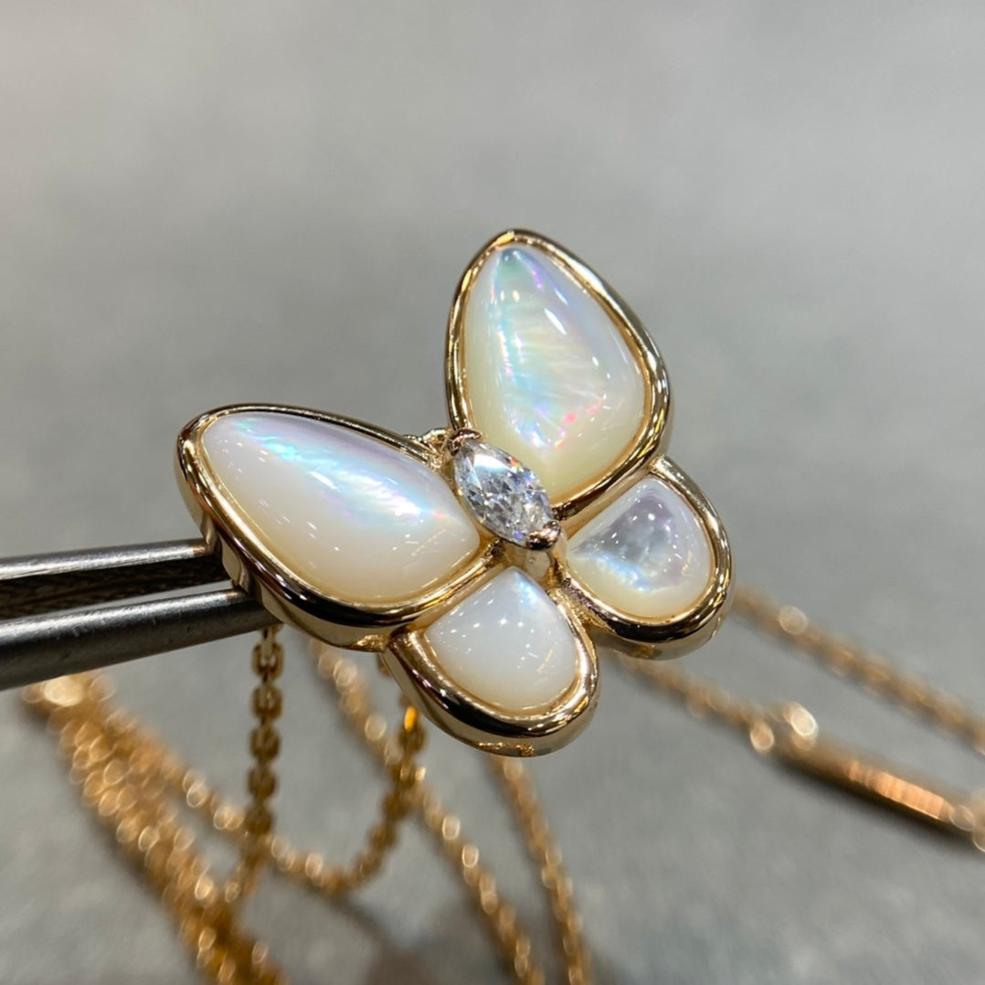[⭐Reverie Jewels]BUTTERFLY MOP DIAMOND NECKLACE