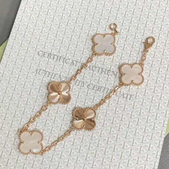 [⭐Reverie Jewels]CLOVER WHITE PEARL MOP 5 MOTIF BRACELET COLLECTION
