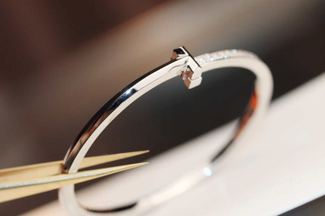 [Reverie Jewels]NARROW T1 HINGED BANGLE DIAMOND SILVER