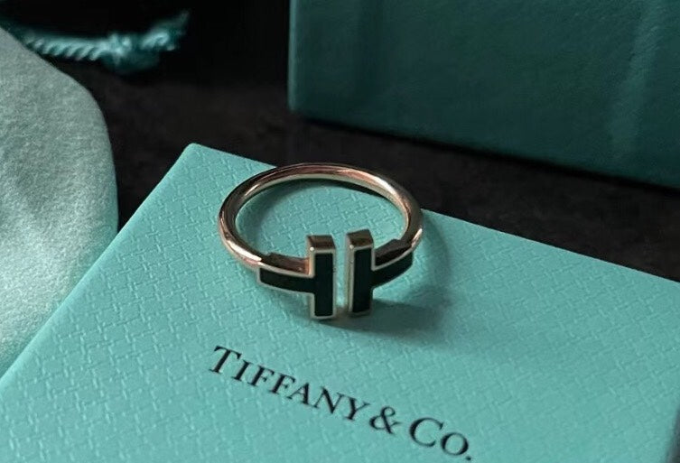 [Reverie Jewels]T SMALL ONYX PINK GOLD RING