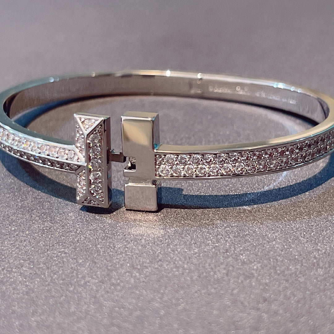 [Reverie Jewels]T1 WIDE HINGED BANGLE DIAMOND PAVED BRACELET