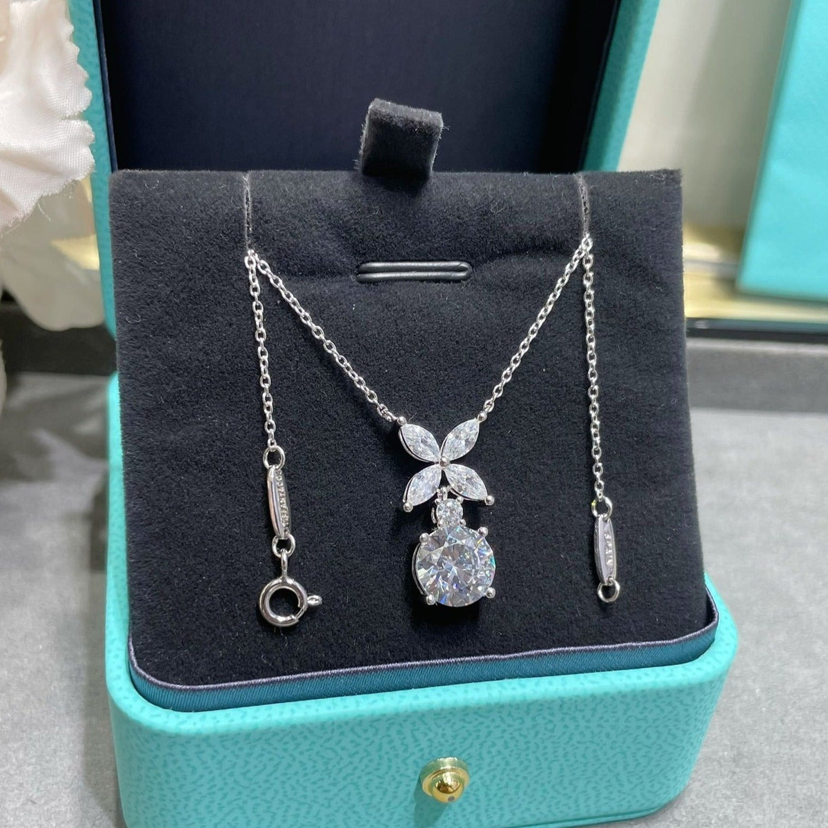 [Reverie Jewels]VICTORIA PENDANT SILVER DIAMOND NECKLACE