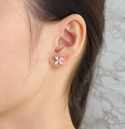 [Reverie Jewels]VICTORIA SILVER DIAMOND STUD MINI EARRINGS