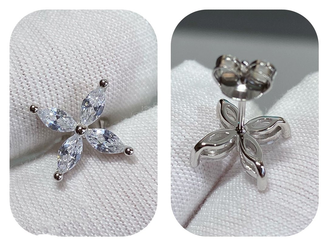 [Reverie Jewels]VICTORIA SILVER DIAMOND STUD MINI EARRINGS