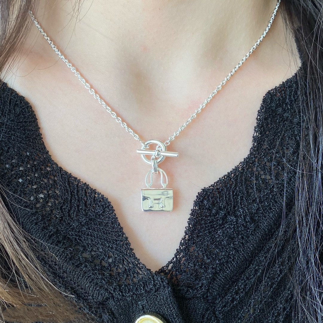 [⭐Reverie Jewels]CONSTANCE PEDANT SILVER NECKLACE