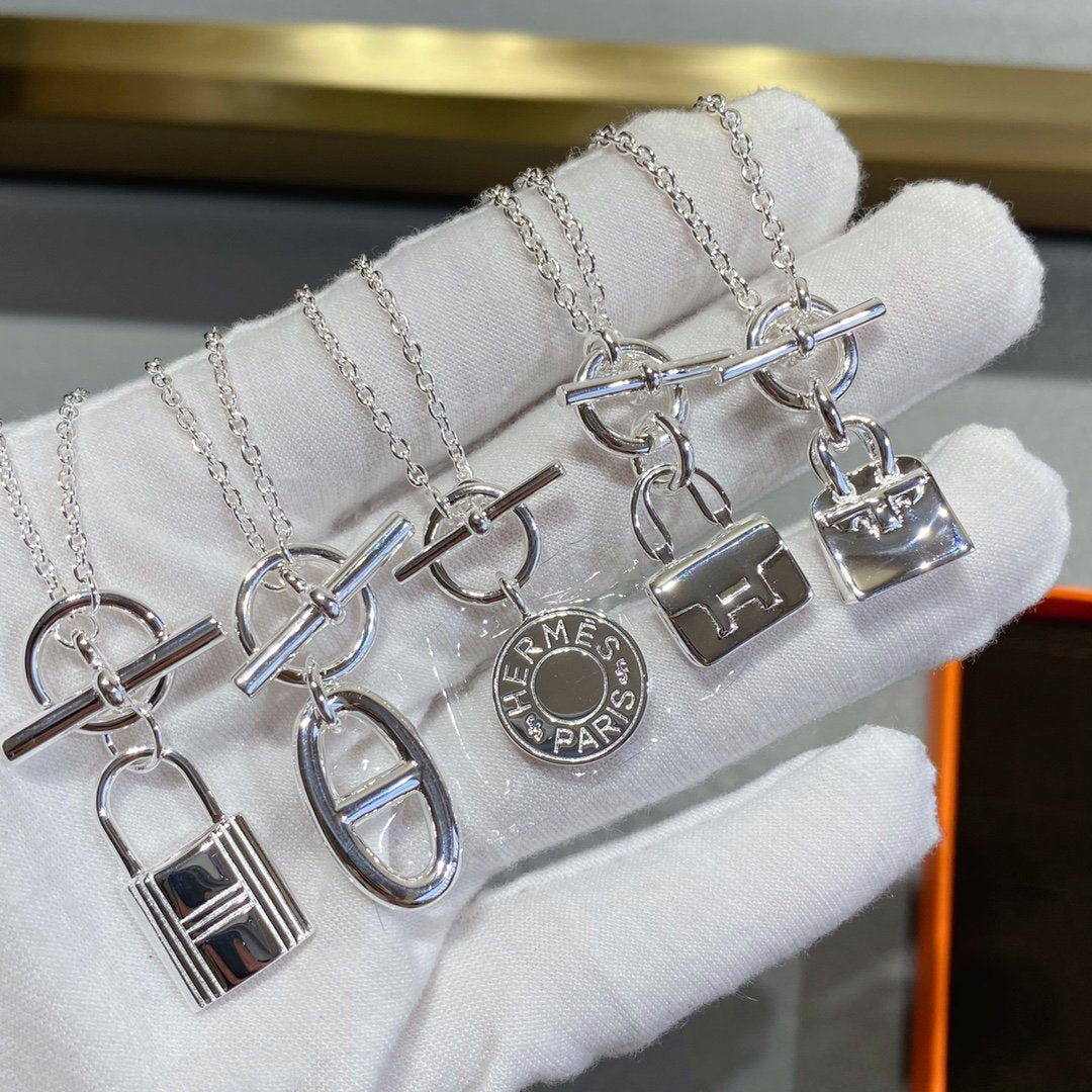 [⭐Reverie Jewels]CONSTANCE PEDANT SILVER NECKLACE