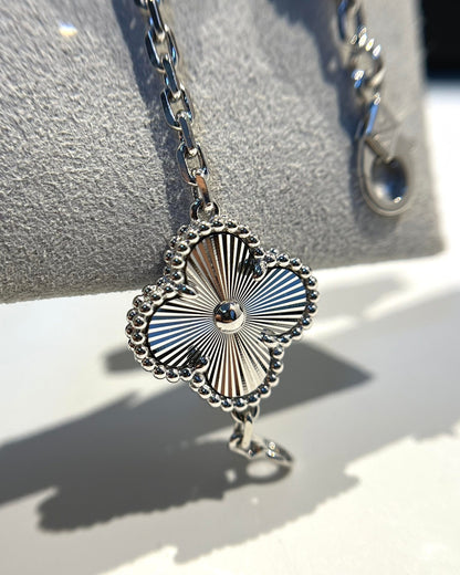 [⭐Reverie Jewels] CLOVER 5 MOTIF LASER BRACELET COLLECTION