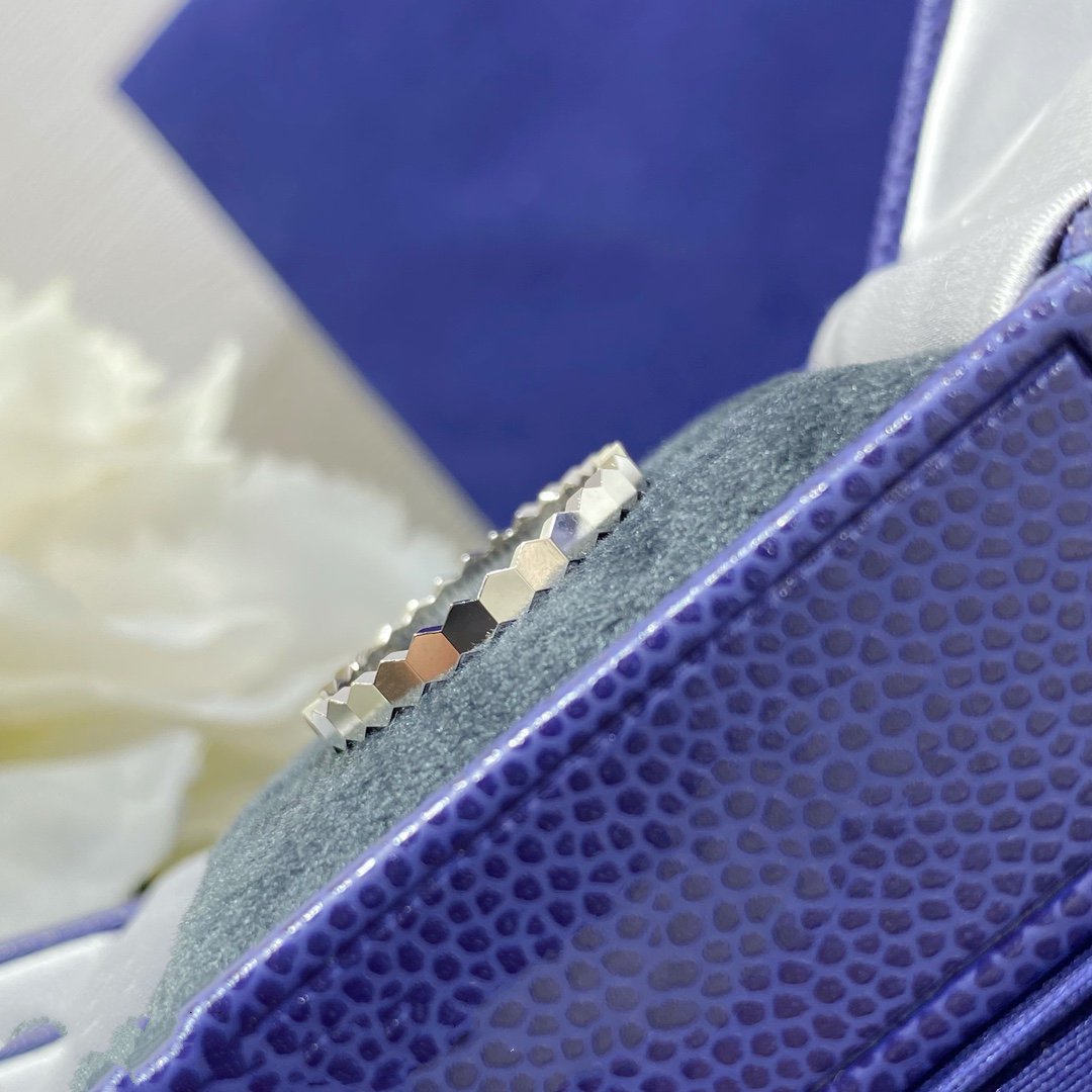 [⭐Reverie Jewels]BEE LOVE SMALL RING