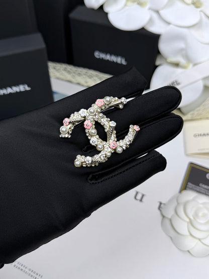 [⭐Reverie Jewels]26C Pink-White Enamel Ice Cream Cone Double C Brooch
