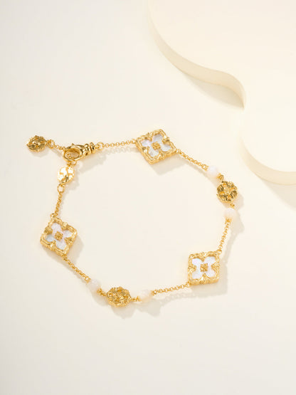 [⭐Reverie Jewels]B.C.L ENAMELED Three-Flower Bracelet（Trumpet)