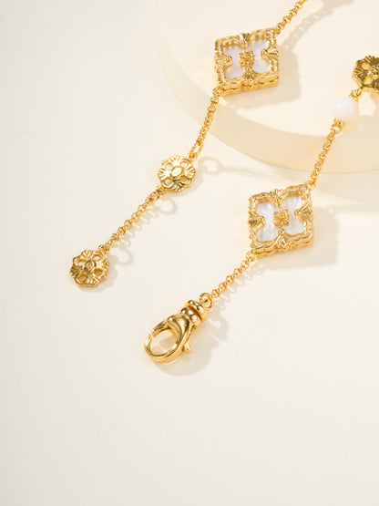 [⭐Reverie Jewels]B.C.L ENAMELED Three-Flower Bracelet（Trumpet)