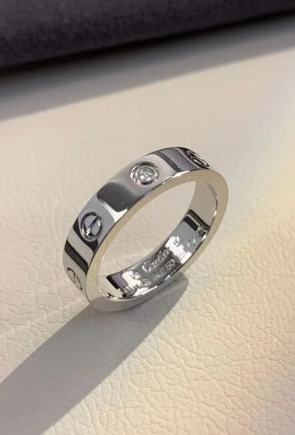 [⭐Reverie Jewels]LOVE RING 4MM 1 DIAMOND SILVER