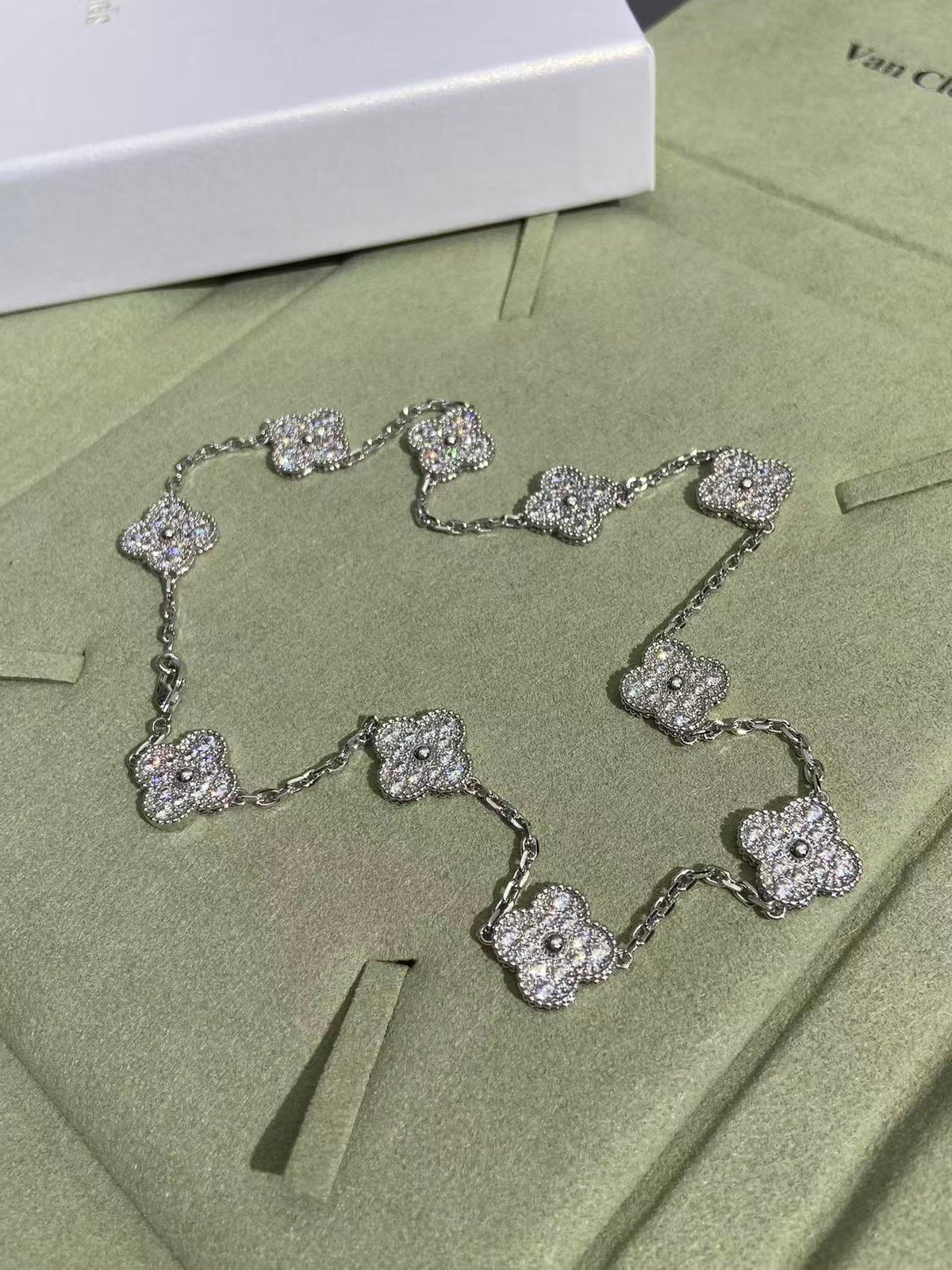 [⭐Reverie Jewels]CLOVER 10 MOTIFS  FULL DIAMOND NECKLACE