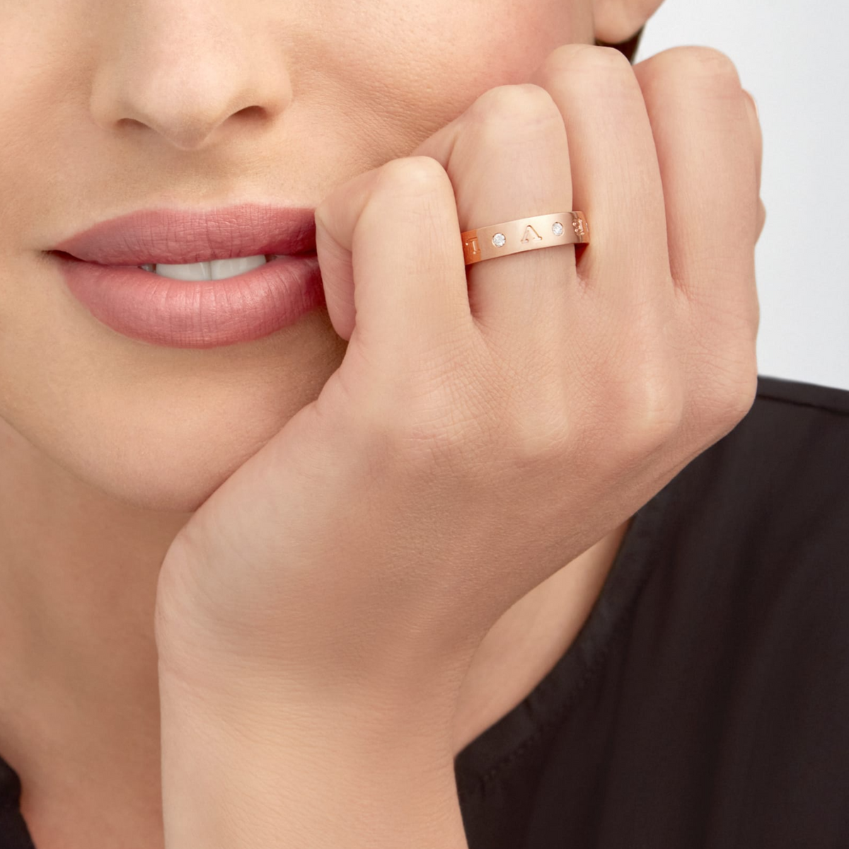 [⭐Reverie Jewels]ZERO 1 ESSENTIAL PINK GOLD BAND WITH DIAMONDS RING