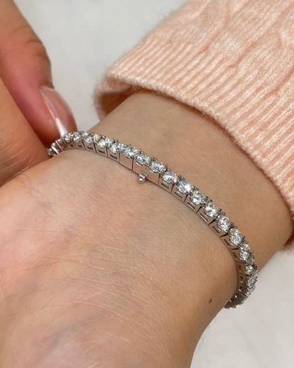 [⭐Reverie Jewels]  CLASSIC BASEBALL BRACELAT, 52 DIAMOND