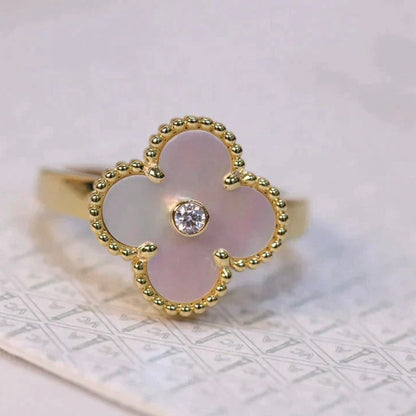 [⭐Reverie Jewels]CLOVER PINK MOP RING GOLD DIAMOND