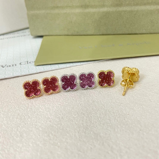 [⭐Reverie Jewels]2026 NEW MINI CLOVER 1 MOTIF  BUBBLE PINK ENAMEL